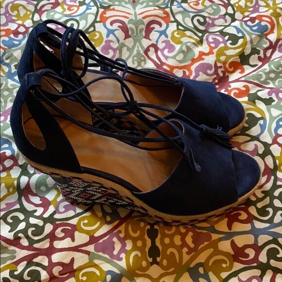 Cabi Isla wedge Sandal size 8 - Picture 4 of 10